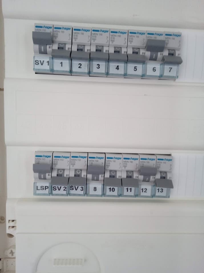 Rekonstrukce elektroinstalace v Praze — ukázka realizace